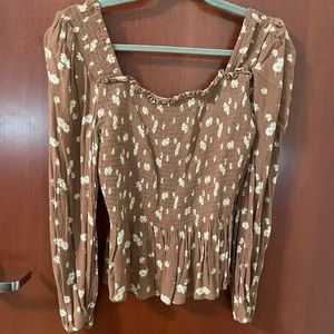 Ruched mauve Daisy pattern